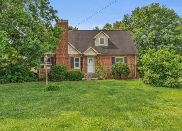 Property at 1804 Highway 52e E, Portland, TN 37148, 4 beds, 1 bath