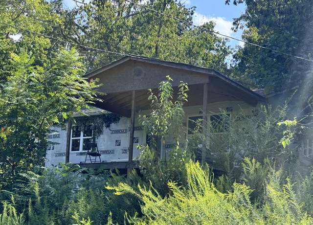 Property at 1917 Circle Dr SW, Cleveland, TN 37311, 2 beds, 1 bath