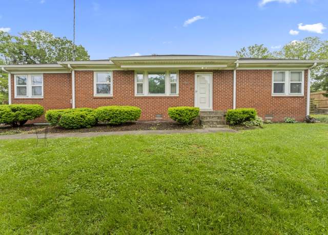 Property at 4856 Lynn Dr, Nashville, TN 37211, 3 beds, 2 baths