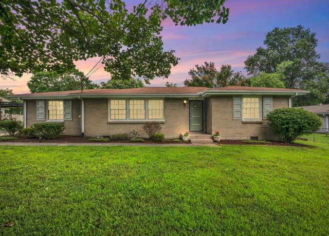 Property at 115 Newport Dr, Old Hickory, TN 37138, 3 beds, 1.5 baths