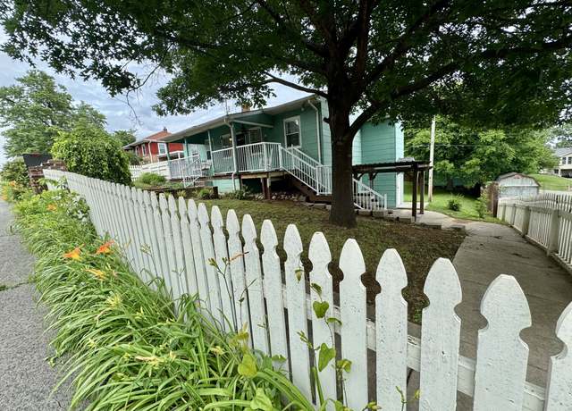 Property at 1609 Turner St, Old Hickory, TN 37138, 3 beds, 2 baths