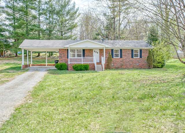 Property at 1025 Morningside Dr, Cookeville, TN 38501, 3 beds, 1.5 baths