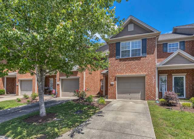 Property at 8116 Valley Oak Dr, Brentwood, TN 37027, 3 beds, 2.5 baths