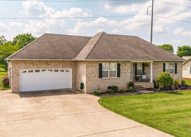 Property at 348 Drivers Ln, Gallatin, TN 37066, 3 beds, 2 baths