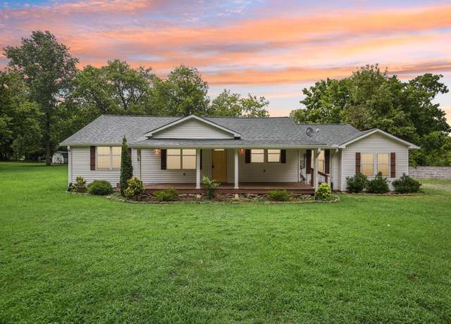 Property at 398 Old Douglas Rd, Gallatin, TN 37066, 3 beds, 2 baths