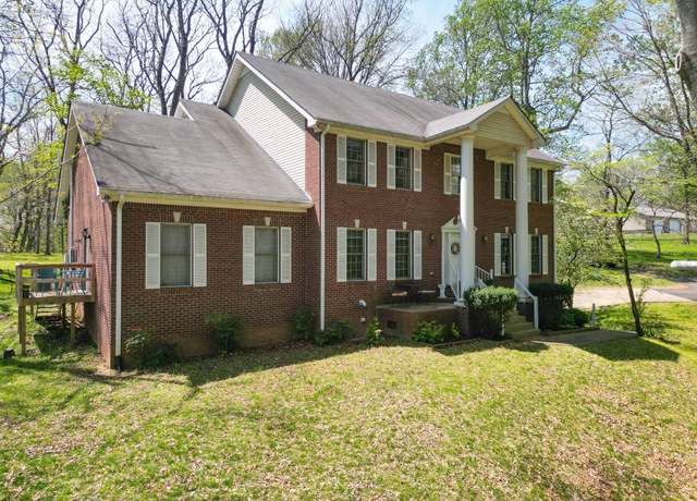 Property at 1628 Shell Rd, Goodlettsville, TN 37072, 4 beds, 2.5 baths