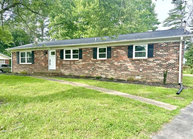 Property at 307 Pilkinton Dr, Lawrenceburg, TN 38464, 3 beds, 2.5 baths