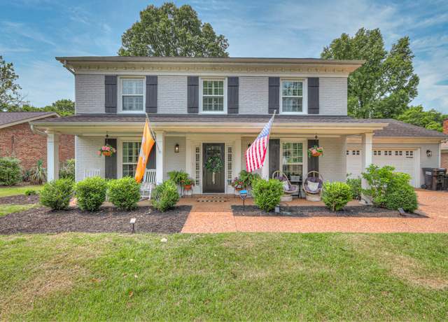 Property at 1027 Boxwood Dr, Franklin, TN 37069, 3 beds, 2.5 baths