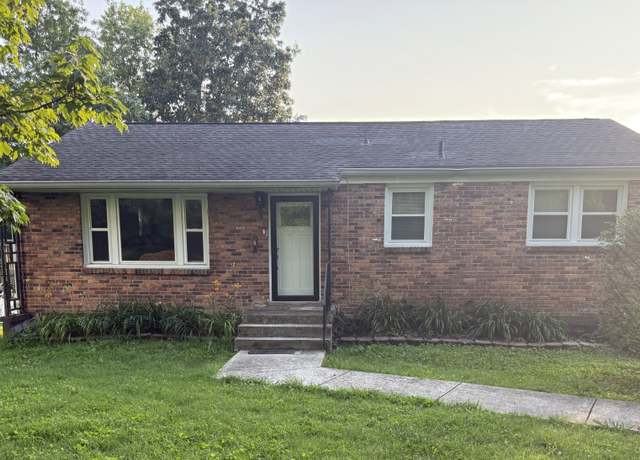 Property at 512 Vinson Dr, Nashville, TN 37217, 4 beds, 2 baths