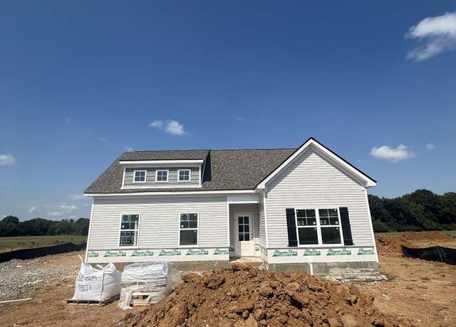 Property at 1142 Bluecreek Cir, Murfreesboro, TN 37129, 3 beds, 2 baths