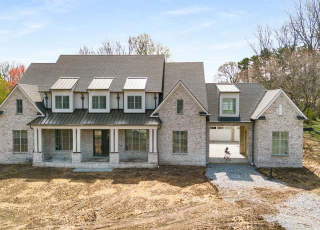 Property at 8115 Devens Dr, Brentwood, TN 37027, 5 beds, 6.5 baths