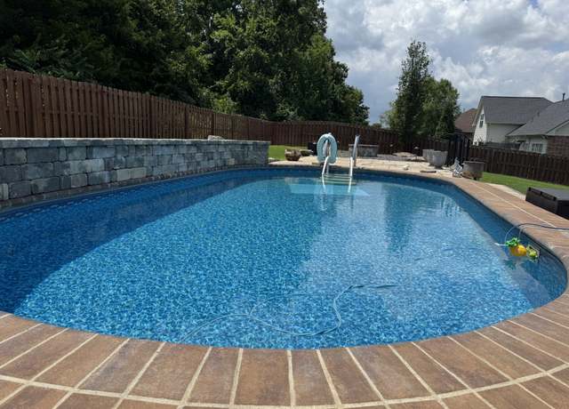 Property at 312 Sword Ln, Mount Juliet, TN 37122, 3 beds, 2.5 baths
