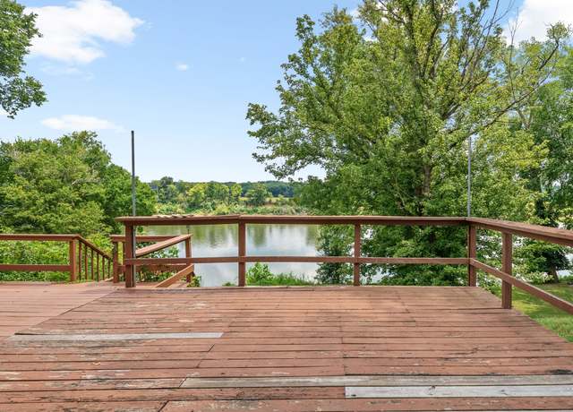 Property at 921 Kingsbury Dr Unit C, Clarksville, TN 37040, 2 beds, 1.5 baths
