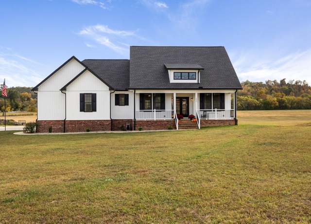 Property at 215 Al Roman Rd, Pulaski, TN 38478, 3 beds, 2.5 baths