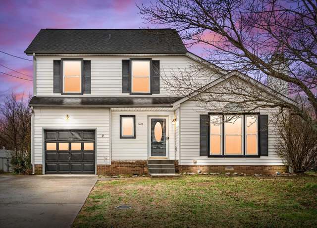 Property at 1226 Cobblestone Ln, Clarksville, TN 37042, 3 beds, 2.5 baths