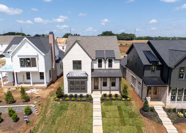 Property at 5045 Owenruth Dr, Franklin, TN 37069, 5 beds, 4 baths