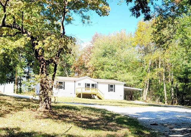 Property at 89 Sherwood Dr, Spencer, TN 38585, 3 beds, 2 baths