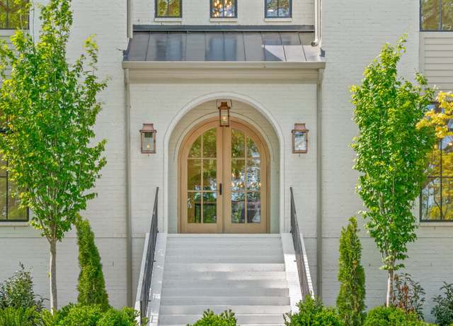 Property at 117 Alton Rd, Nashville, TN 37205, 5 beds, 6.5 baths