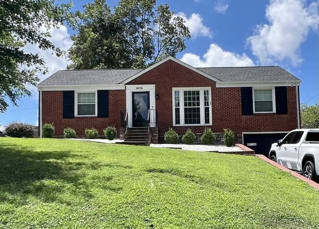 Property at 1675 Valley Rd, Clarksville, TN 37043, 3 beds, 1 bath