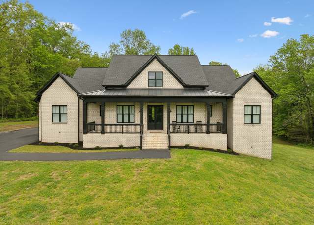 Property at 10510 New Hope Rd, Bon Aqua, TN 37025, 5 beds, 4.5 baths