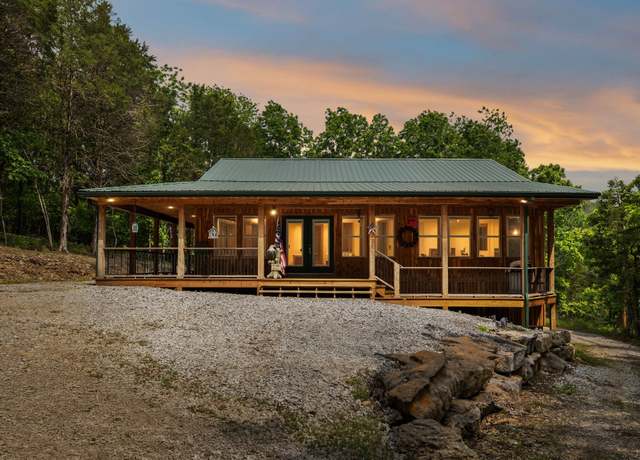 Property at 1840 Lick Creek Rd, Hartsville, TN 37074, 1 bed, 1.5 baths