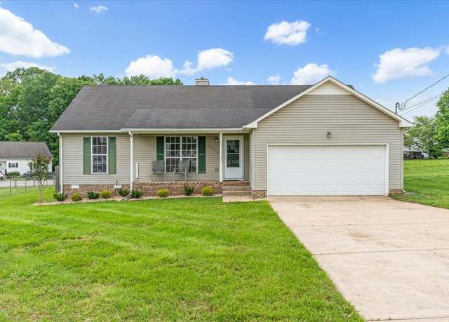 Property at 1910 Burlington Cir, Columbia, TN 38401, 3 beds, 2 baths