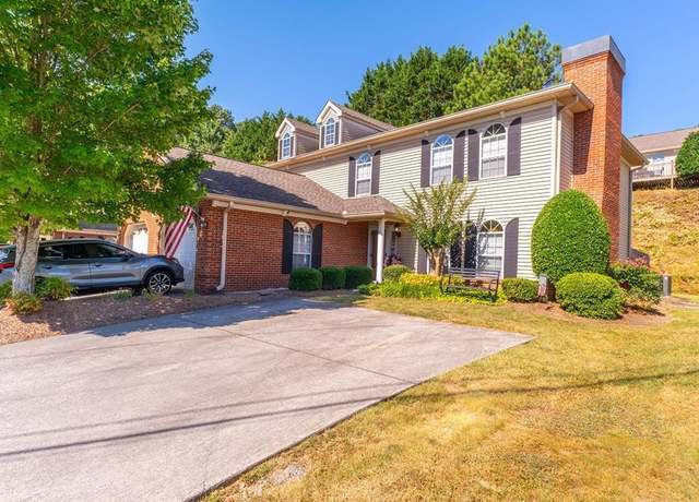 Property at 1699 Burnt Oak Dr Unit 195, Dalton, GA 30721, 4 beds, 3 baths