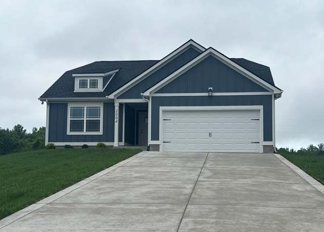 Property at 1007 Northside Dr, Dickson, TN 37055, 3 beds, 2 baths