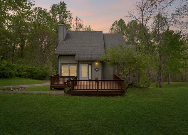 Property at 1173 Anna Rebecca Ct, Kingston Springs, TN 37082, 3 beds, 2 baths