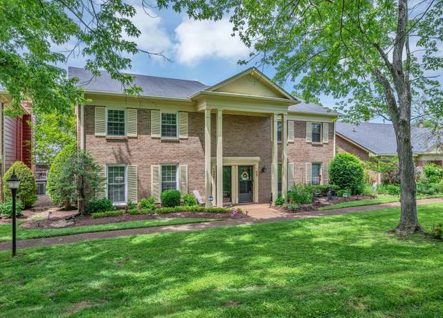 Property at 940 General George Patton Rd, Nashville, TN 37221, 3 beds, 2.5 baths