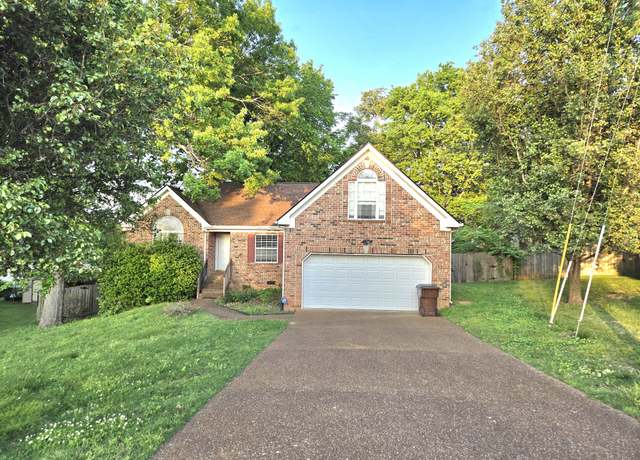 Property at 307 Parrish Cres, Mount Juliet, TN 37122, 3 beds, 2 baths