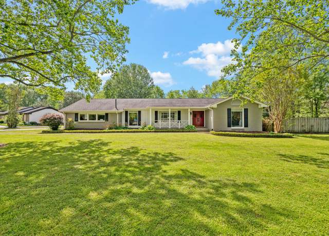 Property at 1100 Gardner Dr, Franklin, TN 37064, 3 beds, 2 baths
