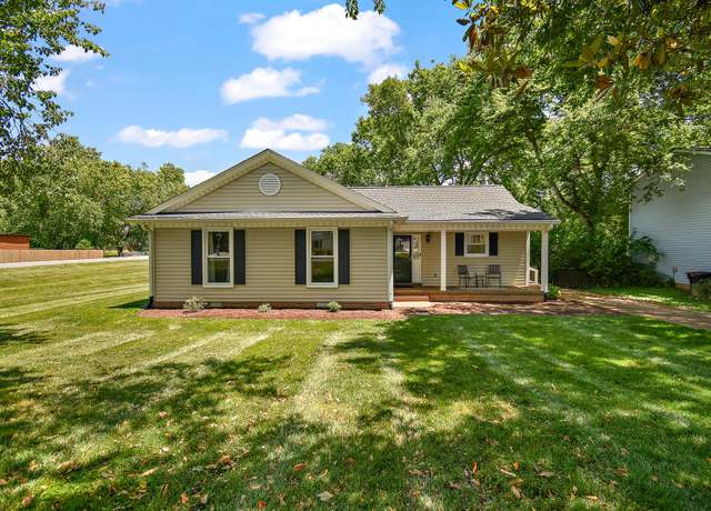 Property at 600 Riverview Dr, Franklin, TN 37064, 3 beds, 2 baths