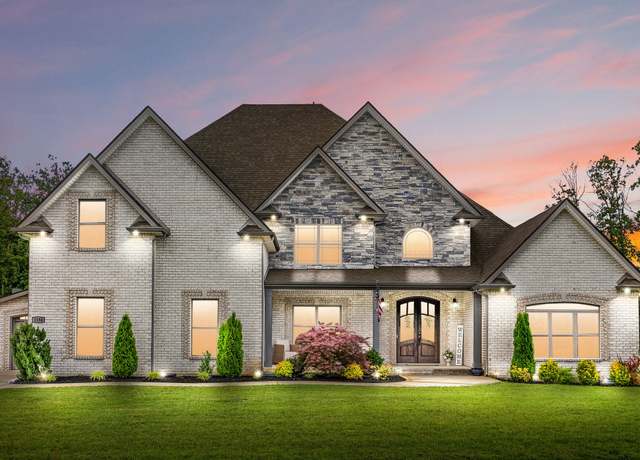 Property at 1150 Reda Dr, Clarksville, TN 37042, 5 beds, 3.5 baths