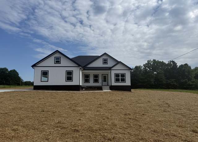 Property at 431 Salem Rd, Mcminnville, TN 37110, 3 beds, 2 baths