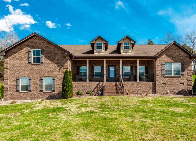 Property at 525 Bridle Path Ln, Hartsville, TN 37074, 3 beds, 2 baths