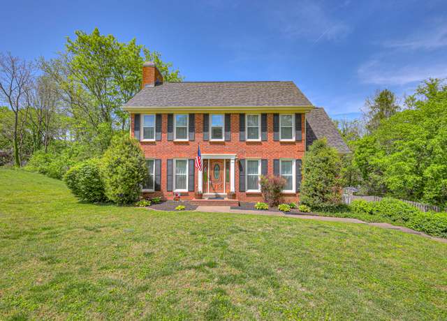Property at 5307 E Bend Dr, Old Hickory, TN 37138, 3 beds, 2.5 baths