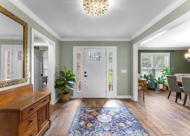 Property at 707 Bradford Pl, Murfreesboro, TN 37130, 3 beds, 2.5 baths