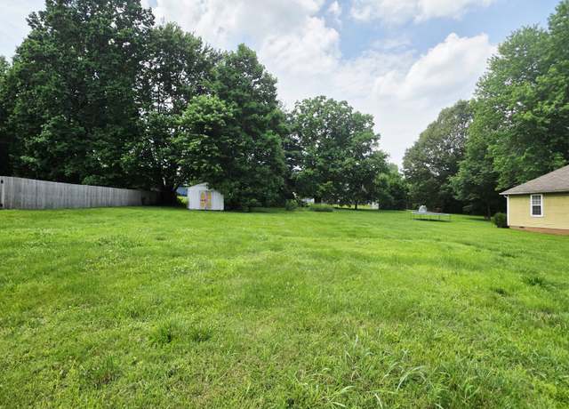 Property at 368 Buttonwood Dr, Jackson, TN 38305