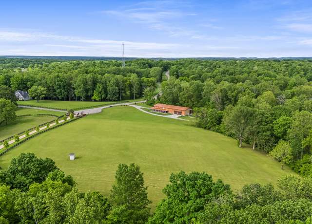 Property at 3988 Casparis Rd, Franklin, TN 37064, 3 beds, 2.5 baths