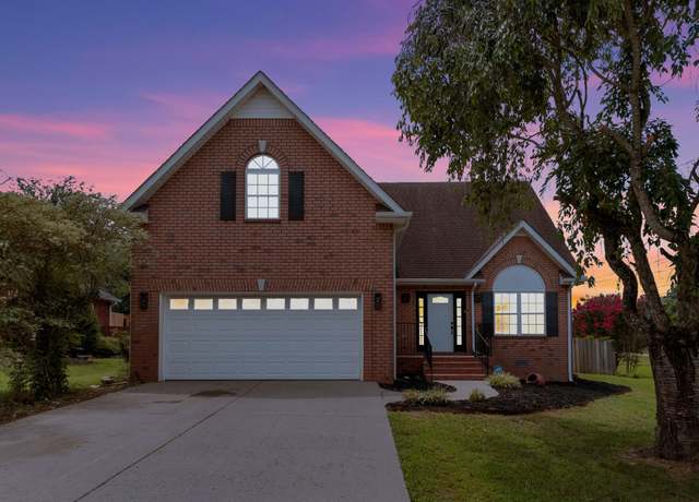 Property at 329 Alexis Dr, Smyrna, TN 37167, 3 beds, 2.5 baths