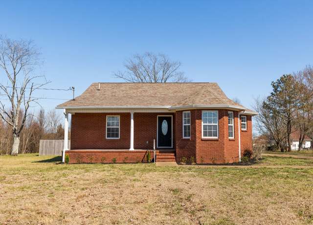 Property at 798 Monument Rd, Summertown, TN 38483, 3 beds, 2 baths