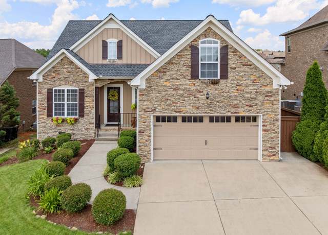 Property at 316 Midtown Trl, Mount Juliet, TN 37122, 3 beds, 2.5 baths
