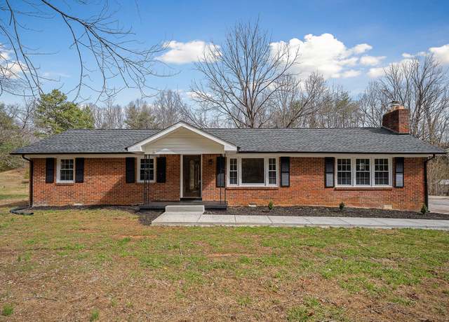 Property at 2262 Quinland Lake Rd, Cookeville, TN 38506, 4 beds, 2 baths