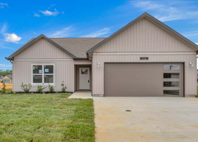 Property at 358 Galway Dr, Clarksville, TN 37042, 3 beds, 2 baths