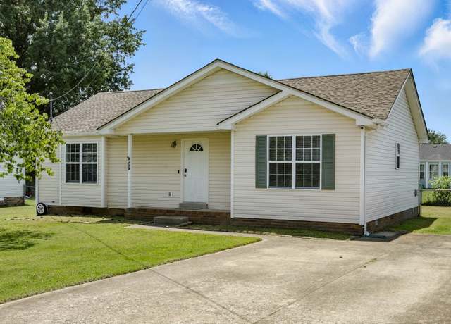 Property at 724 Carbondale Dr, Oak Grove, KY 42262, 3 beds, 2 baths