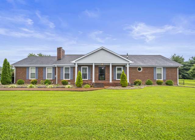 Property at 314 Fairway Trl, Springfield, TN 37172, 3 beds, 2 baths