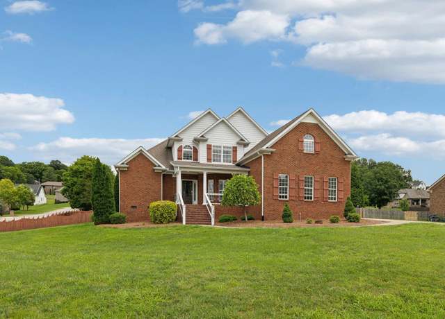 Property at 1769 Mayflower Dr, Columbia, TN 38401, 4 beds, 4 baths
