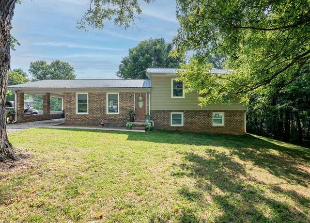 Property at 31 Hilltop Rd, Fayetteville, TN 37334, 3 beds, 3 baths