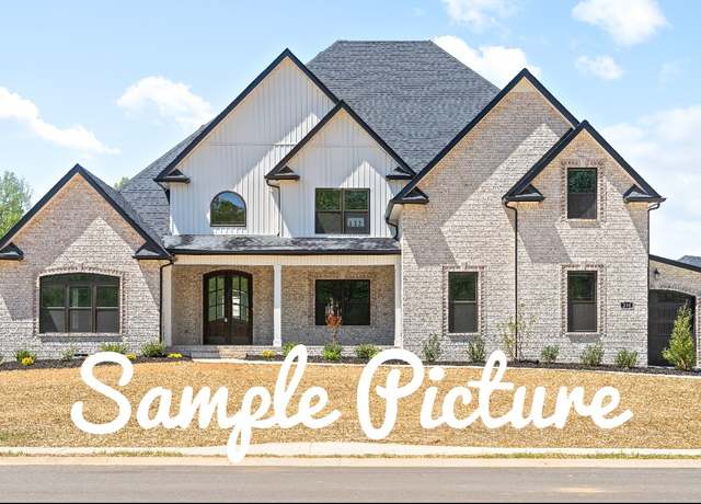 Property at 1 Ryes Chapel Rd, Southside, TN 37171, 4 beds, 4 baths
